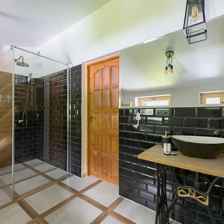 Prywatny Dom W Stylu Slow Life - Siedlisko Blisko Trojmiasta D&h By Renters * Koleczkowo